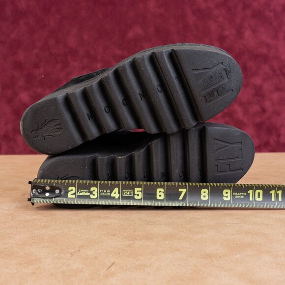 Fly London Women Wedge Black Suede Lug Slip-on Chelsea Ankle Boots 8-8.5US EUR39 - Picture 5 of 7